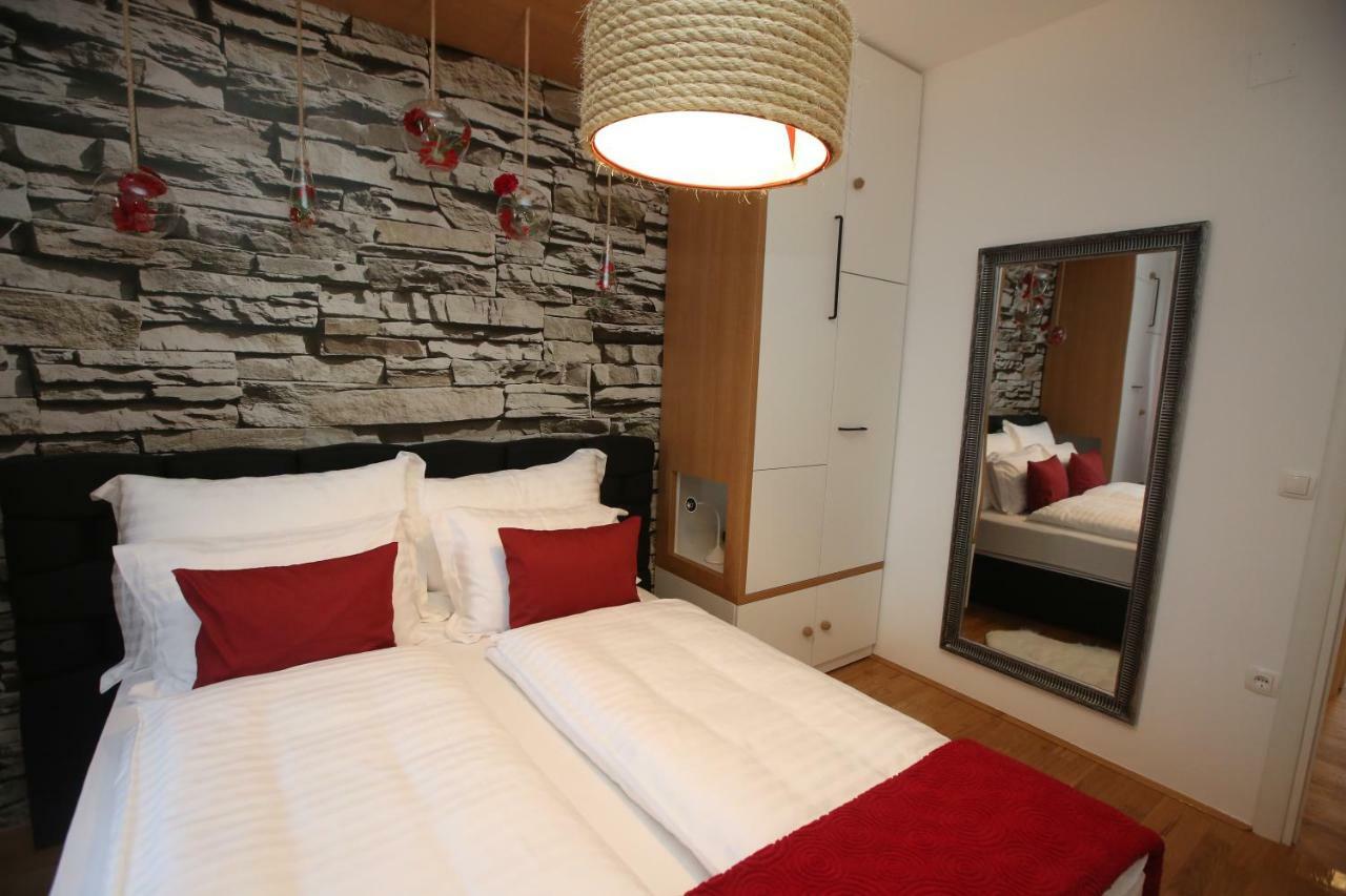 로조박 Apartman Delux Brkic 아파트 외부 사진