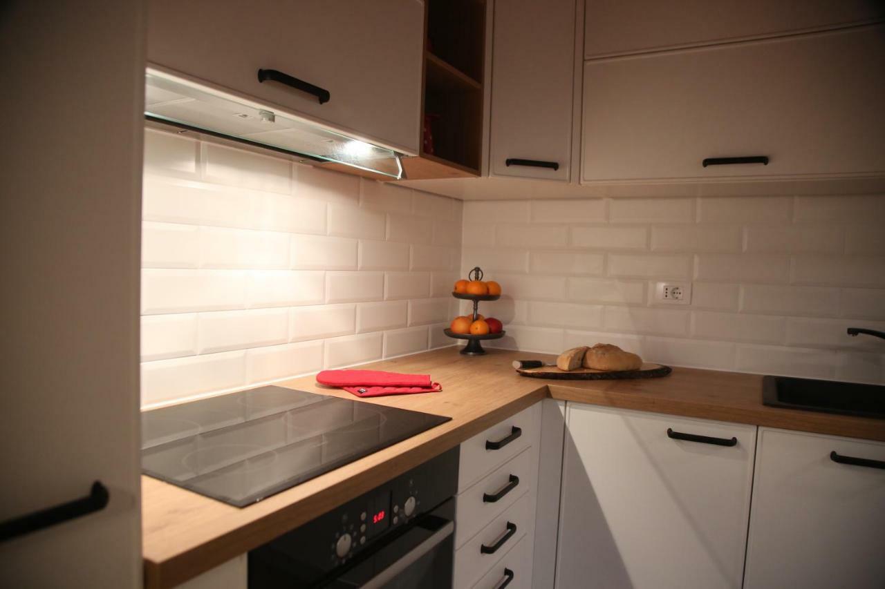 로조박 Apartman Delux Brkic 아파트 외부 사진