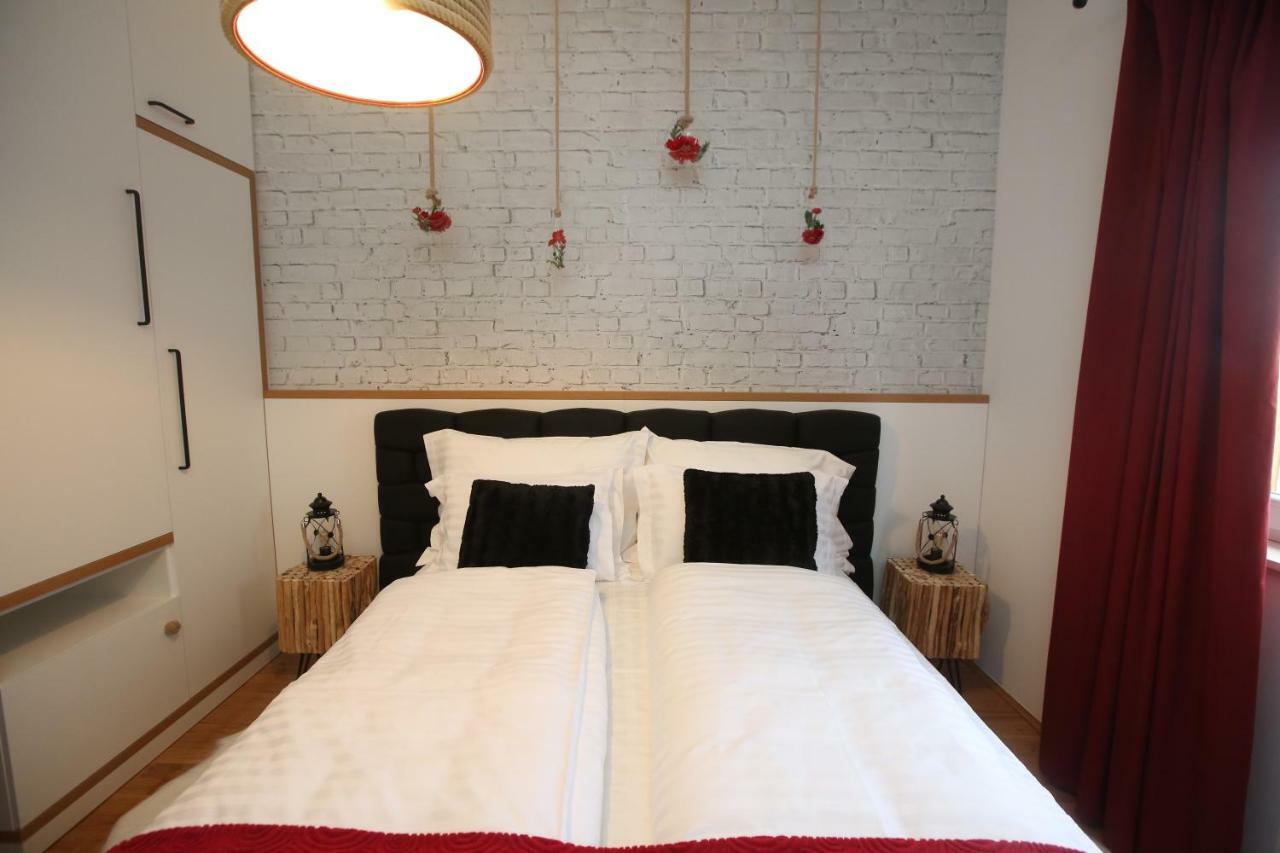 로조박 Apartman Delux Brkic 아파트 외부 사진